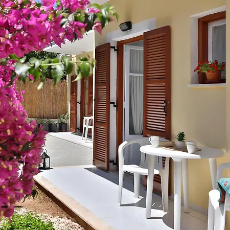 Drosea Apartments Kassiopi Exterior photo